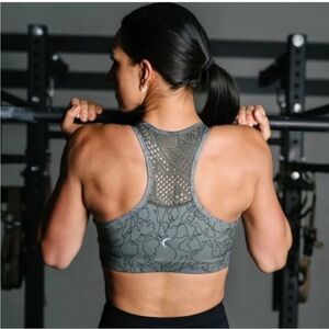 Zyia Green Topo Bomber Sports Bra Sz M